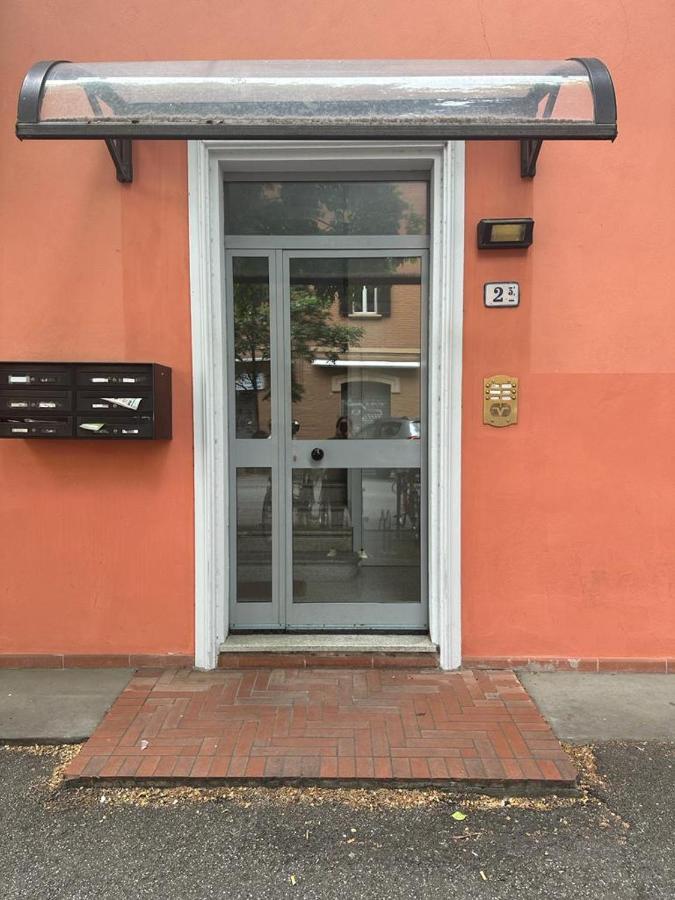 Casa Di Giusi Lägenhet Bologna Exteriör bild